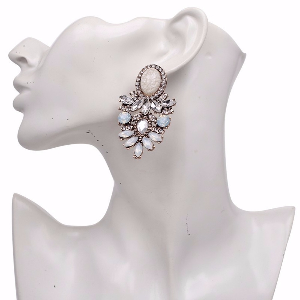 Retro Beige Crystal Statement Earrings - Picture 3 of 4